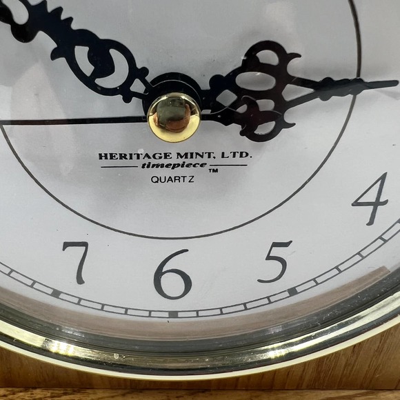 Heritage Mint LTD Timepiece Quartz Mantle Mounted Battery Operated Clock Wooden - Picture 2 of 9